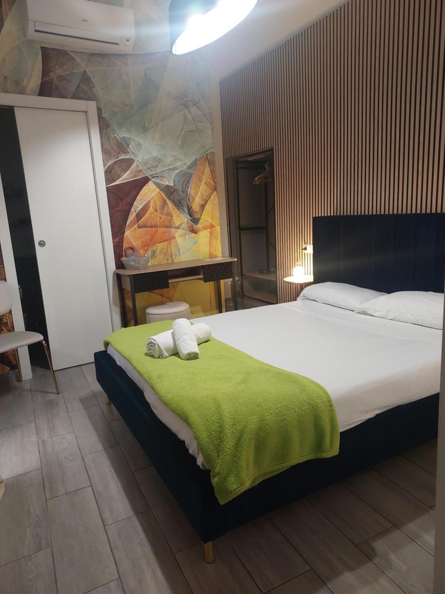 Etruska Porta Pia Guesthouse Рим Екстер'єр фото