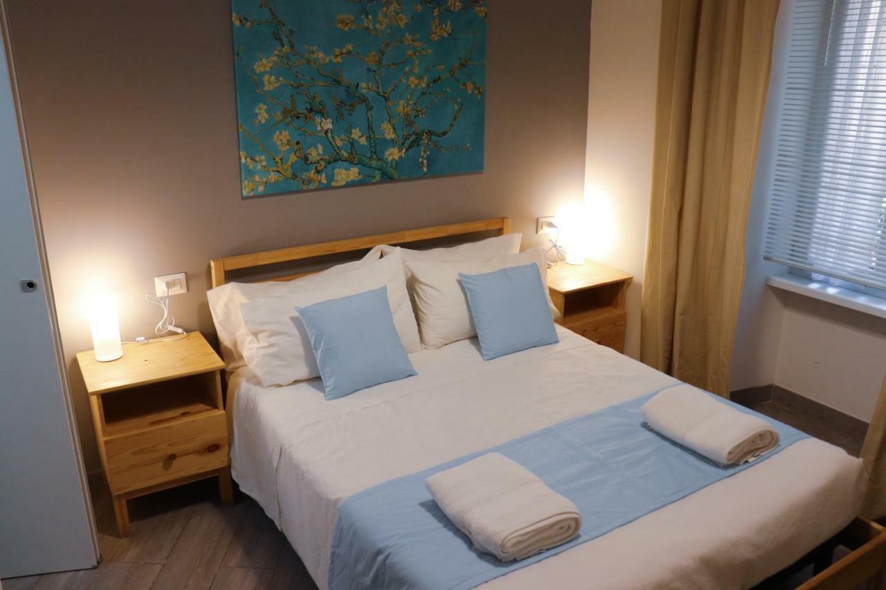 Etruska Porta Pia Guesthouse Рим Екстер'єр фото